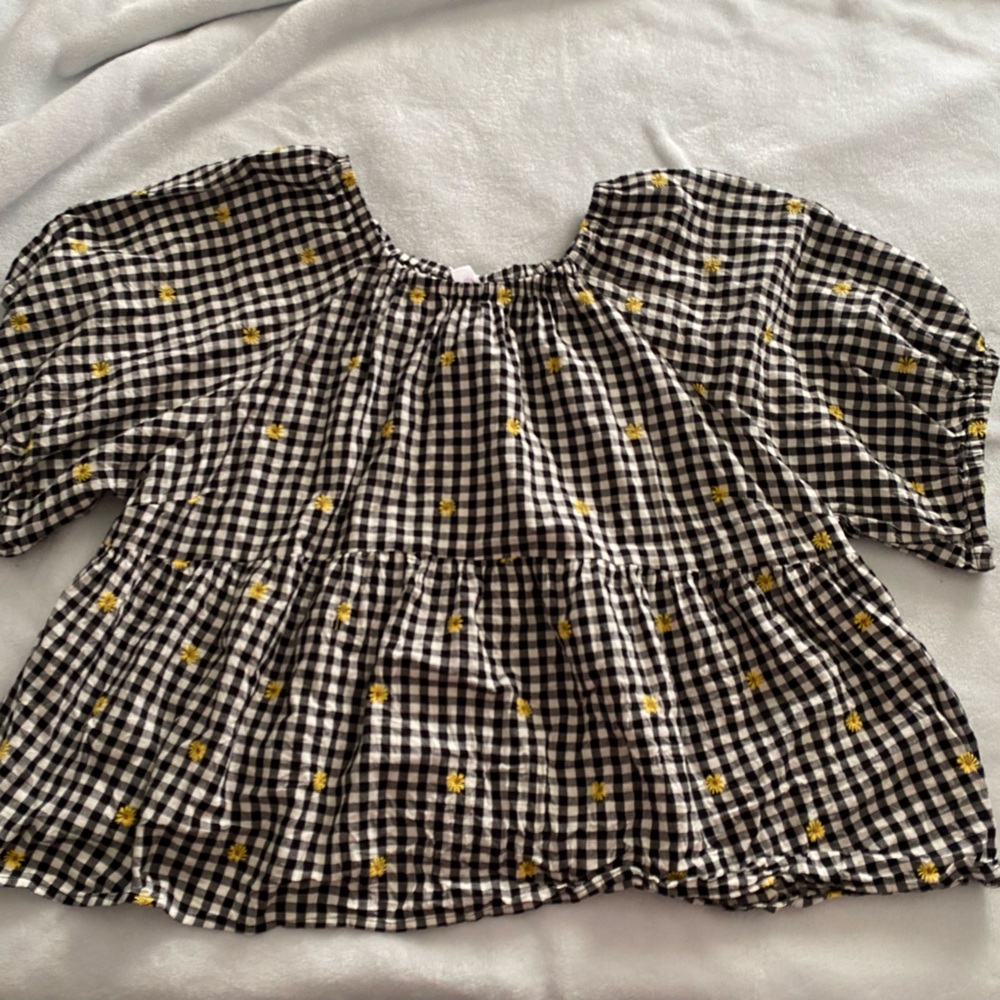 Old navy women’s blouse. Size XXL.